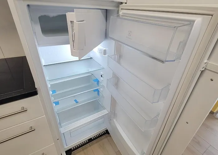 Center Downtown With Balcony Erlach - Self Checkin Appartement