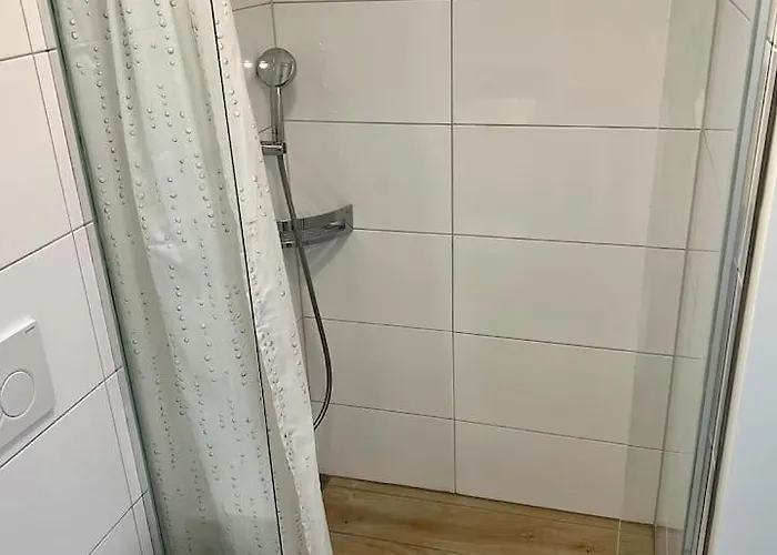 Center Downtown With Balcony Erlach - Self Checkin Appartement